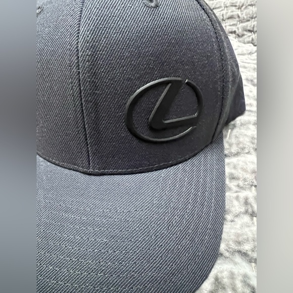 Lexus cap - Picture 2 of 4